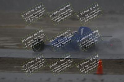 media/Nov-15-2025-CalClub SCCA (Sat) [[7bfa5a7151]]/Qualifying/Qualifying 1/